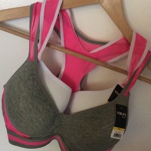 2 Brand new sports bras! ⛹🏽♀️🤾🏼♀️🏌🏿♀️🚴♀️
